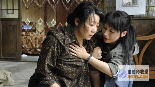 笑不活了！游客顶着81度高温在火焰山埋自己 网友的评论笑死我了 (笑不活了游戏作文)